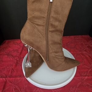 Elegant Brown Suede Women's Boots